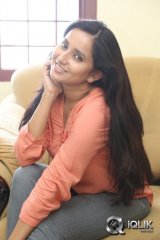 Ishika Singh at Hrudaya Kaleyam Press Meet